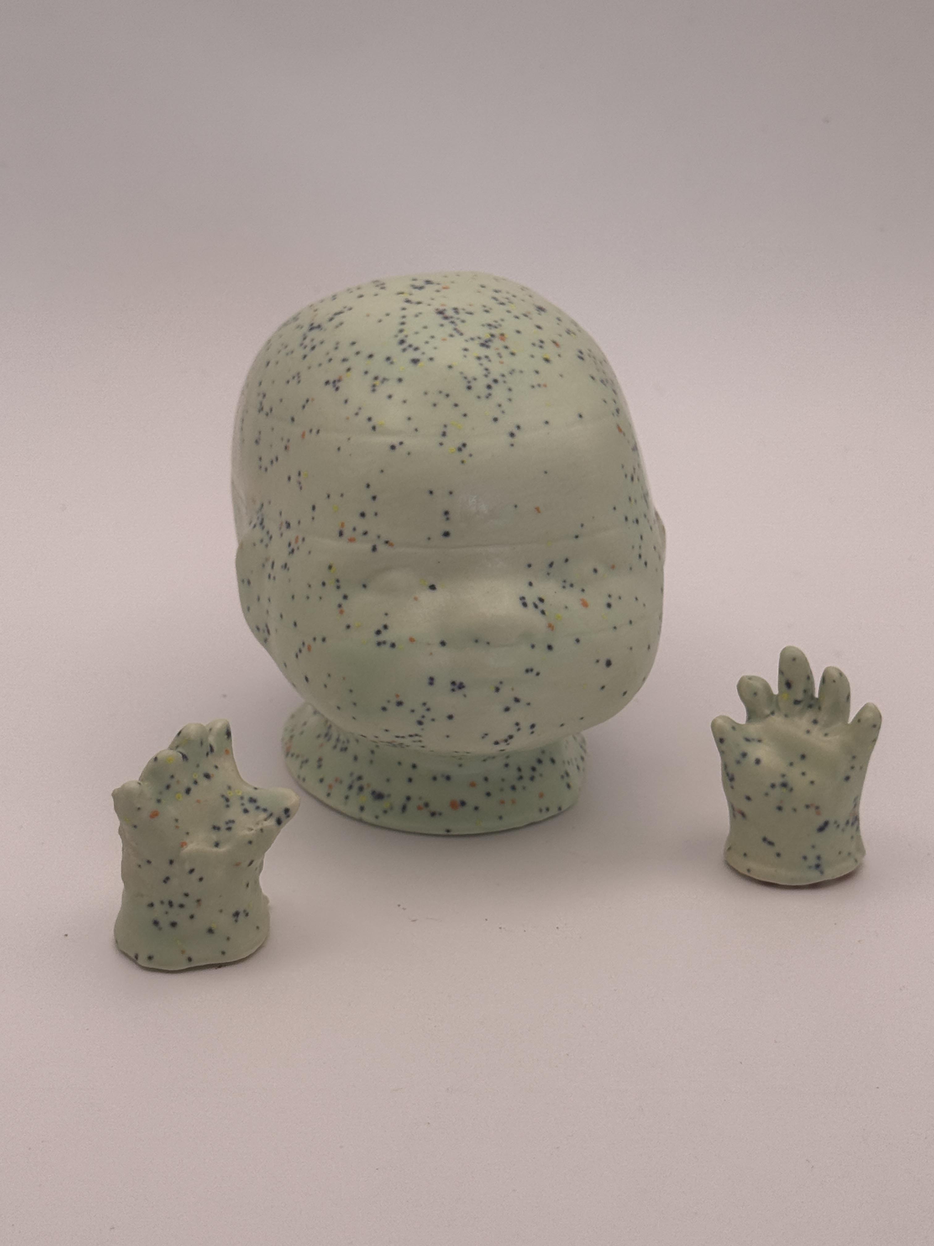 No. 24 · Baby Doll Head And Hands