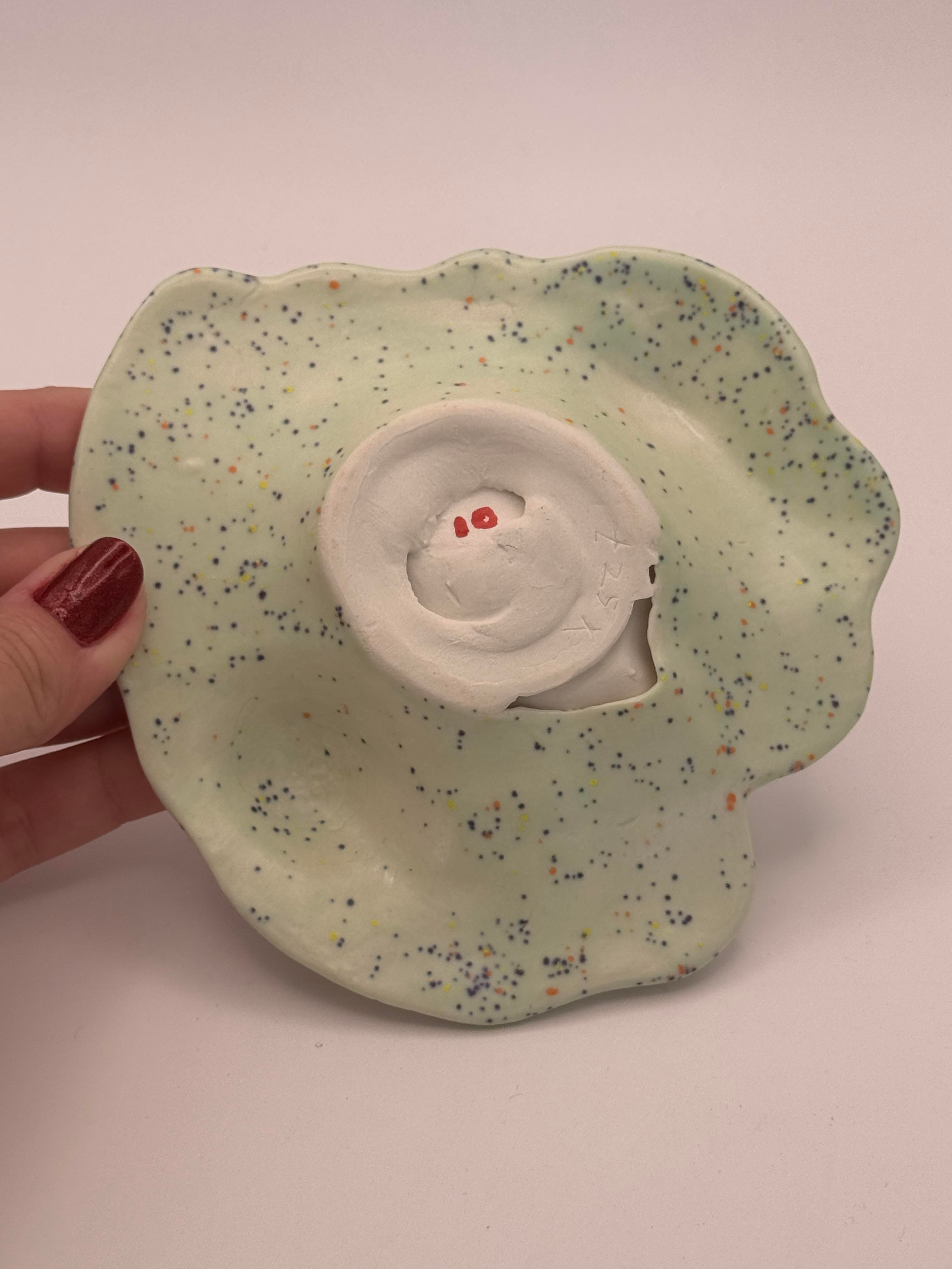 No. 10 · Lobster Dish underside