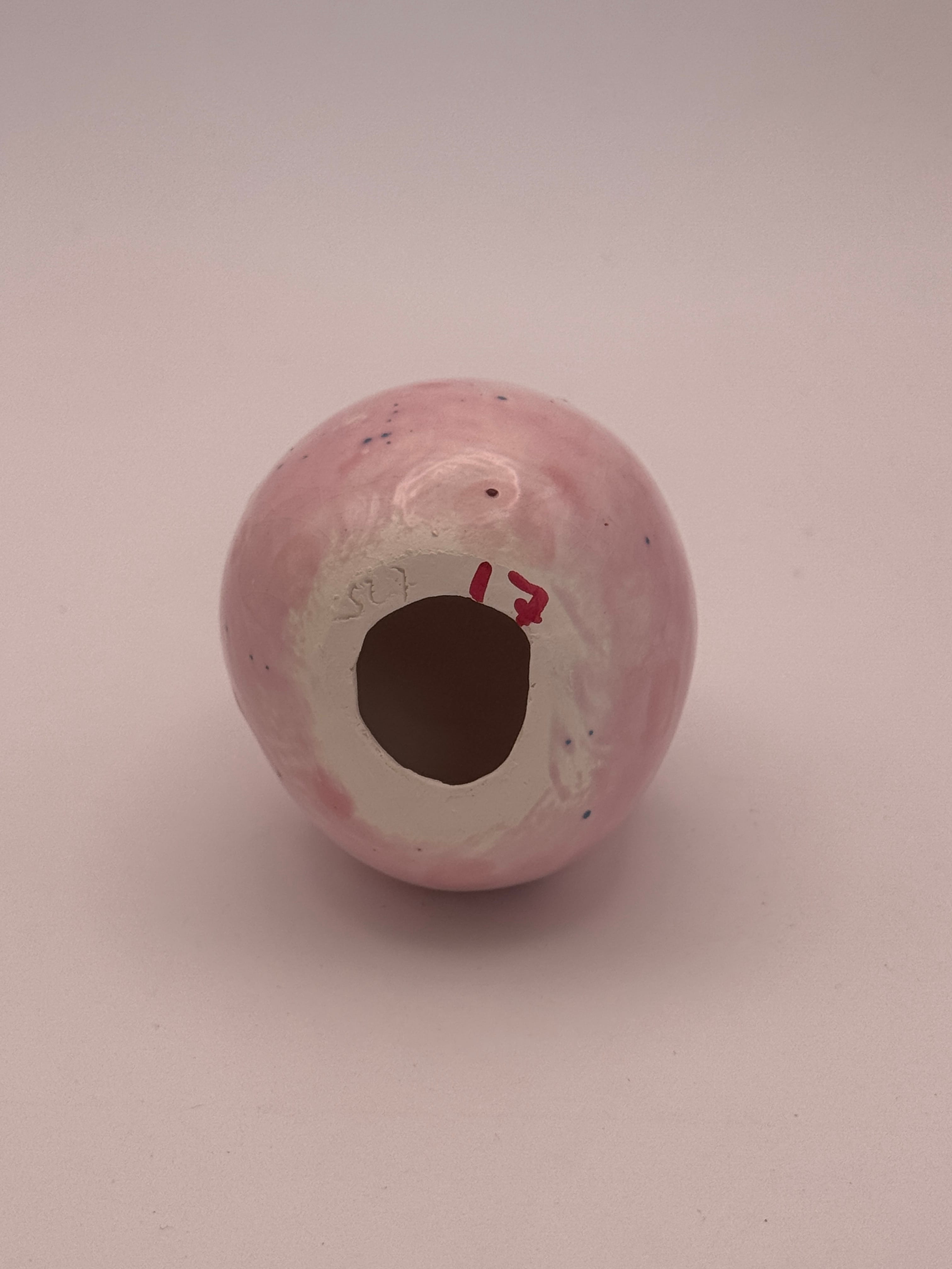 No. 17 · Egg Smile underside